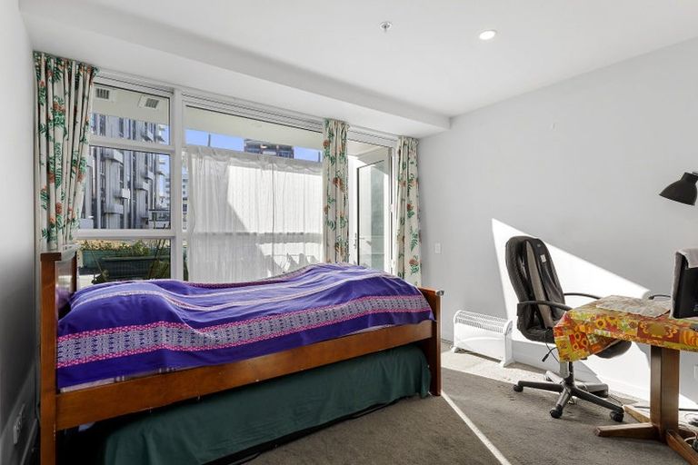 Photo of property in Pinnacle Apartments, W402/160 Victoria Street, Te Aro, Wellington, 6011