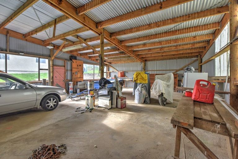 Photo of property in 111 Hamilton Street, East Gore, Gore, 9775