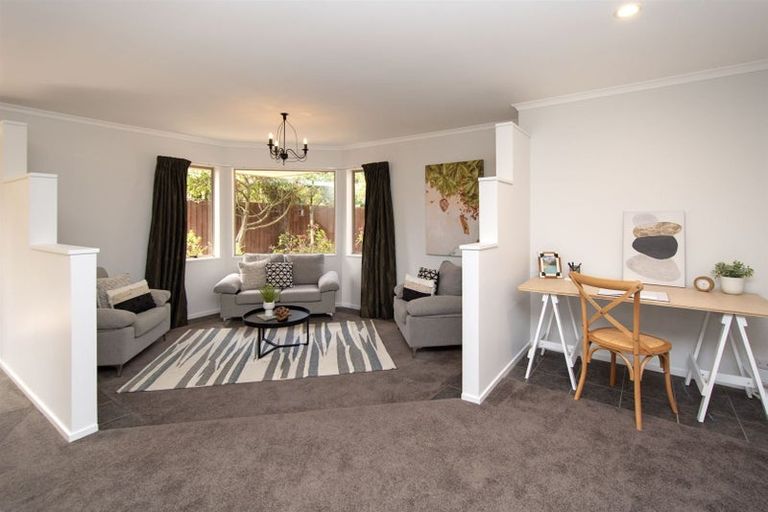 Photo of property in 71 Broadhaven Avenue, Parklands, Christchurch, 8083