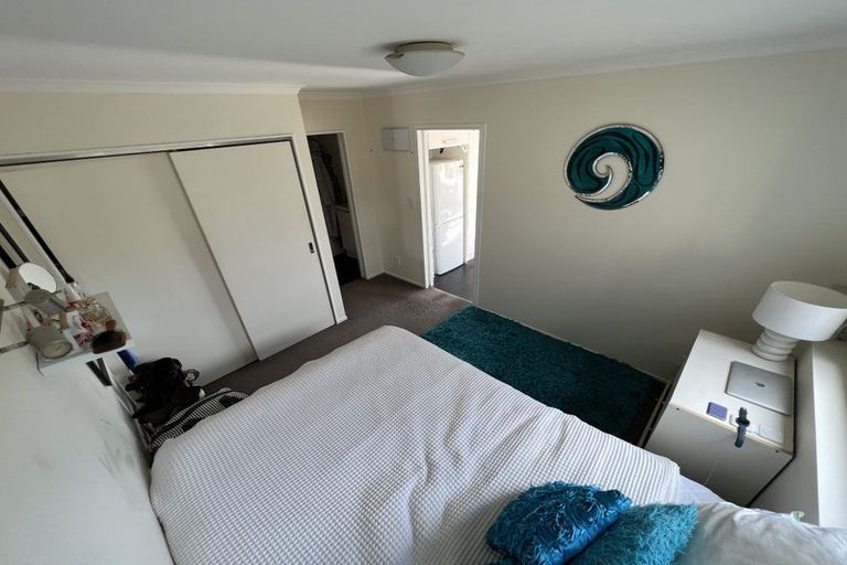 Photo of property in 15 Asquith Terrace, Brooklyn, Wellington, 6021