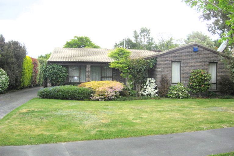 Photo of property in 4 Cintra Place, Casebrook, Christchurch, 8051