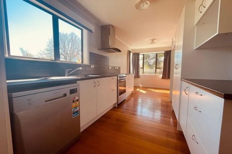 Photo of property in 5 Barton Avenue, Marewa, Napier, 4110