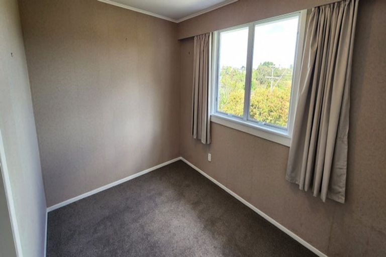 Photo of property in 1/39 Waimea Street, Westown, New Plymouth, 4310