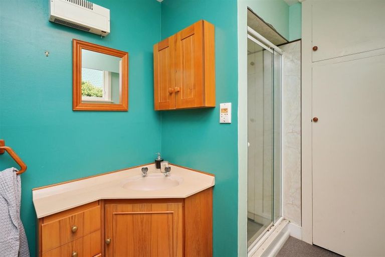 Photo of property in 18 Longmuir Street, Ilam, Christchurch, 8041