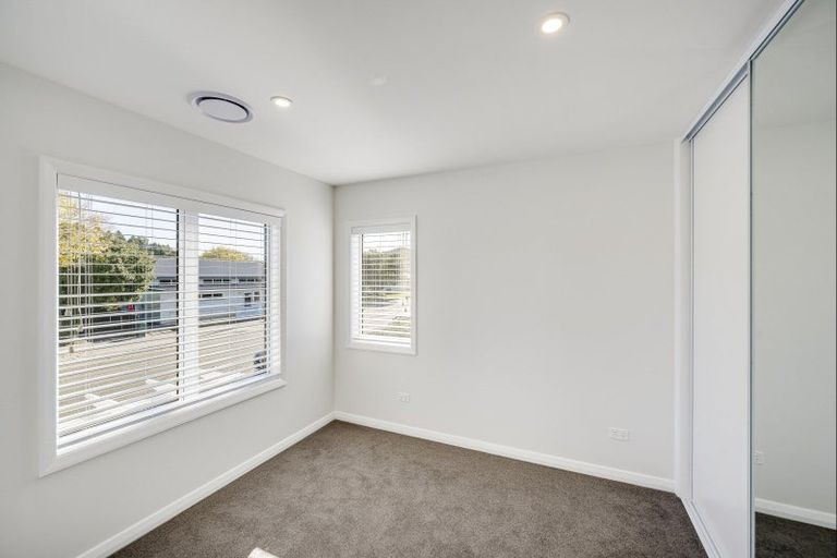 Photo of property in 9a Church Road, Taradale, Napier, 4112