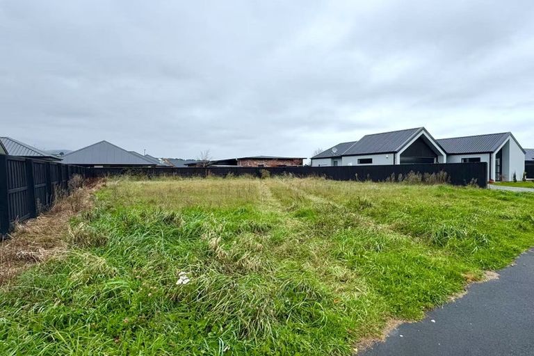 Photo of property in 7 Ferbane Way, Halswell, Christchurch, 8025