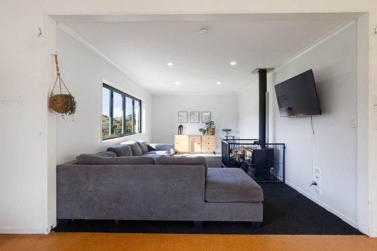 Photo of property in 969 Waingaro Road, Glen Massey, 3793