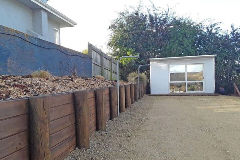 Photo of property in 17 Thomas Street, Palmerston, 9430