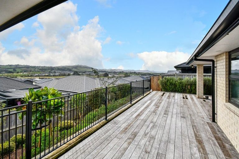 Photo of property in 78 Hitchen Road, Pokeno, 2402