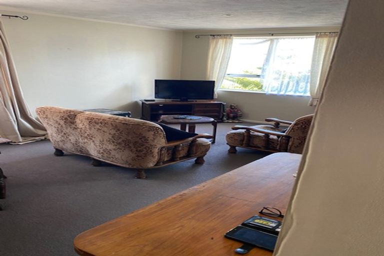 Photo of property in 95 Kaikoura Street, Maupuia, Wellington, 6022