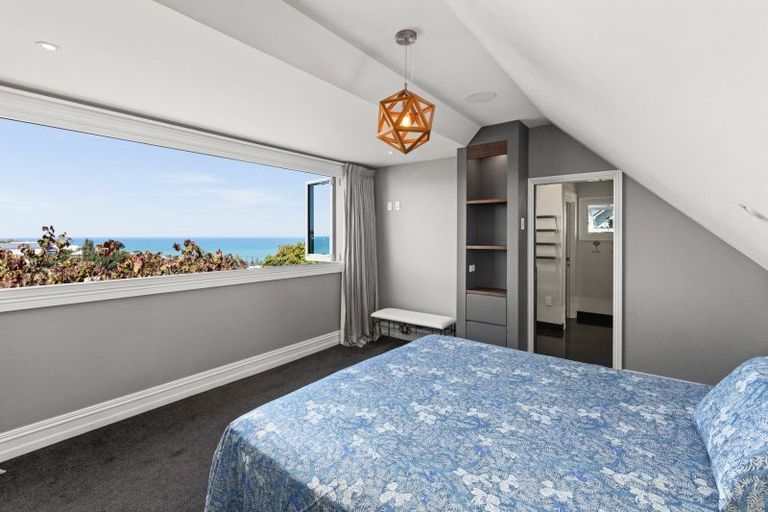 Photo of property in 2 Sealy Road, Bluff Hill, Napier, 4110