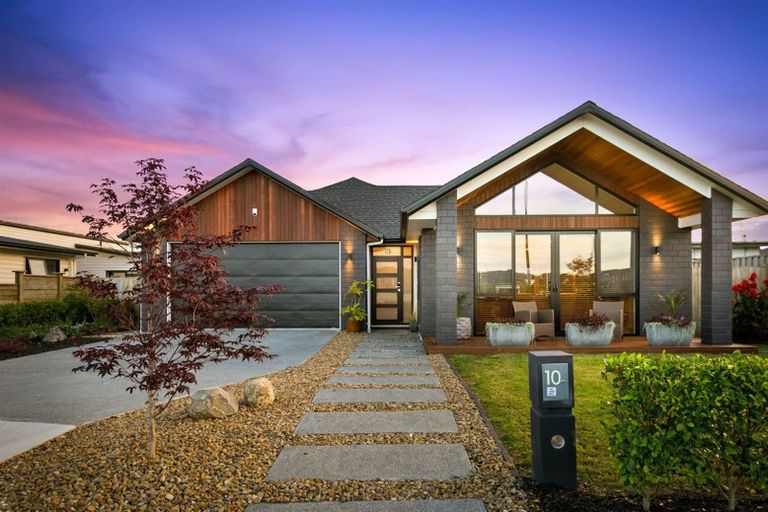 Photo of property in 10 Riverhead Point Drive, Riverhead, 0820