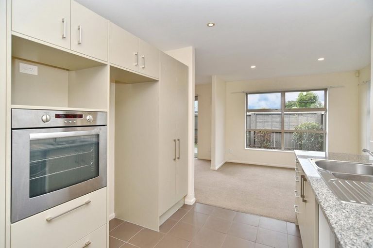 Photo of property in 4 Norwich Street, Linwood, Christchurch, 8062