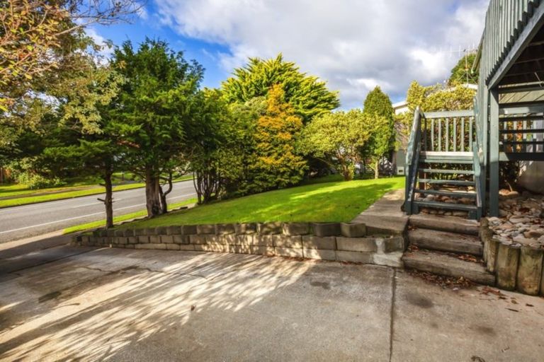 Photo of property in 71 Omapere Street, Whitby, Porirua, 5024