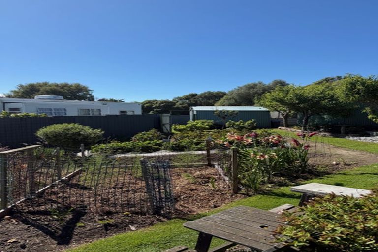 Photo of property in 17 Anderson Street, Kakanui, Oamaru, 9495