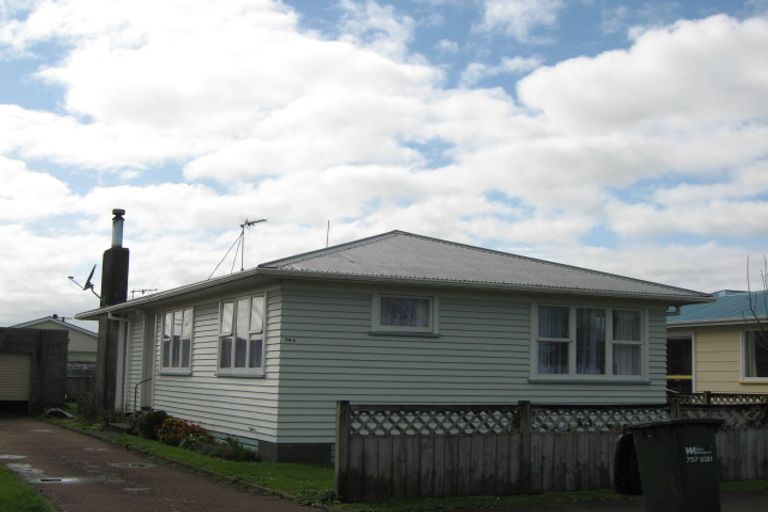 Photo of property in 74a Broadway, Waitara, 4320
