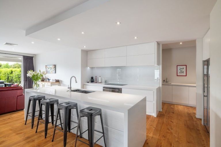 Photo of property in 48 Rossington Drive, West Melton, 7618