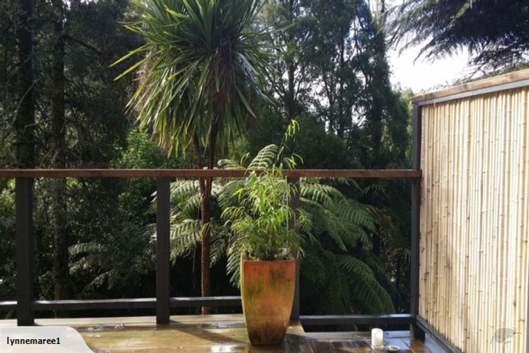 Photo of property in 2 Opou Road, Titirangi, Auckland, 0604