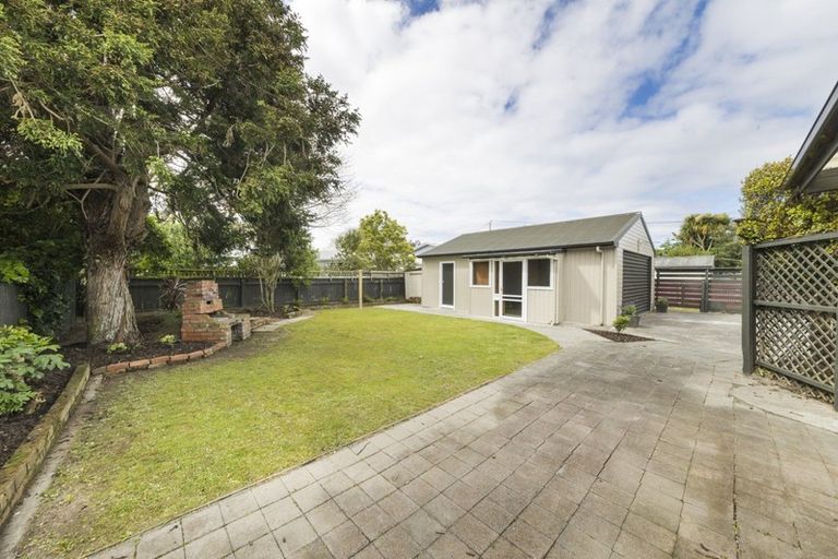 Photo of property in 8 Norwich Place, Awapuni, Palmerston North, 4412