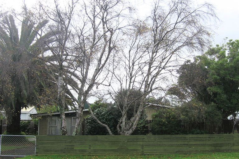 Photo of property in 61 Eatwell Avenue, Paraparaumu Beach, Paraparaumu, 5032