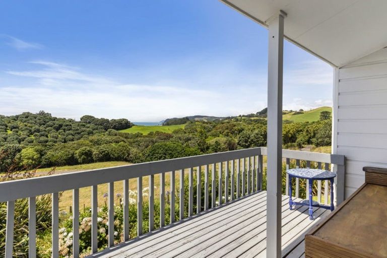 Photo of property in 435 Onemana Drive, Onemana, Whangamata, 3691