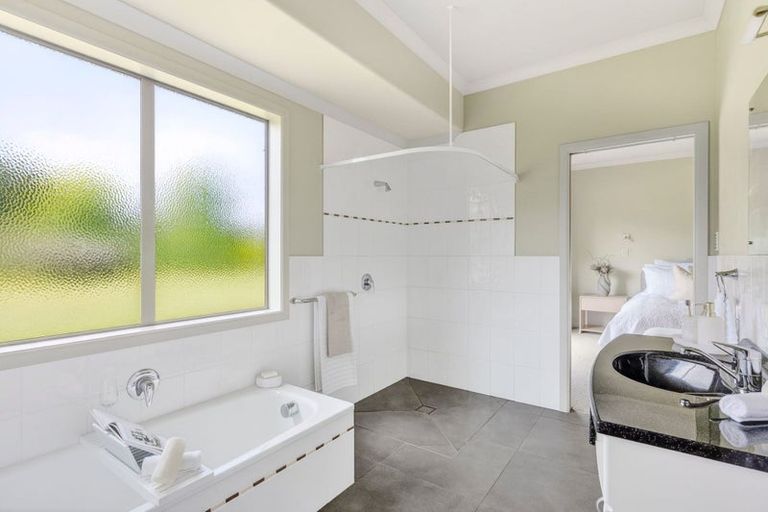 Photo of property in 76a Newell Road, Tamahere, Hamilton, 3283