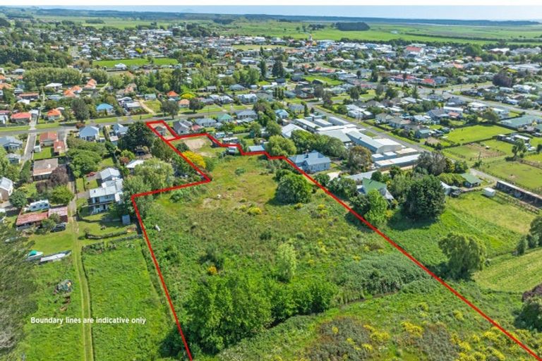 Photo of property in 27b Norbiton Road, Foxton, 4814