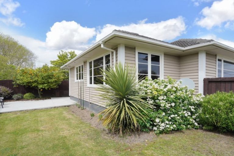 Photo of property in 156 Vagues Road, Northcote, Christchurch, 8052