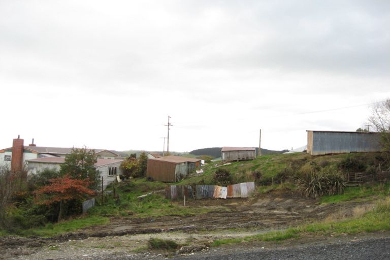 Photo of property in 5 Old Coach Road, Kaitangata, 9210