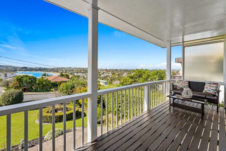 Photo of property in 19 Monyash Road, Manly, Whangaparaoa, 0930