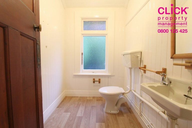 Photo of property in 30 Norfolk Street, Saint Clair, Dunedin, 9012