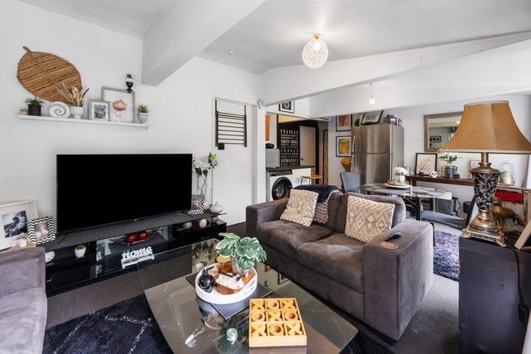 Photo of property in 12 Denvir Street, Strowan, Christchurch, 8052