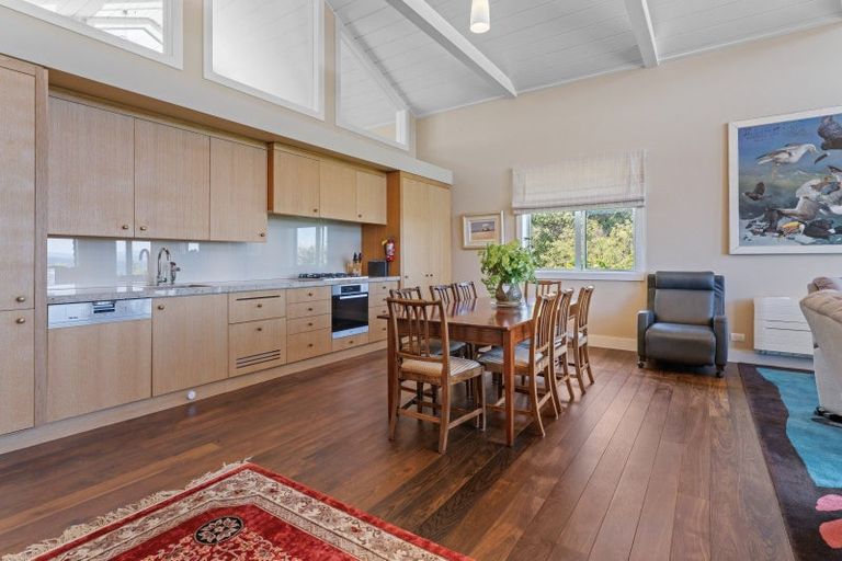 Photo of property in 49 Whakamoenga Point, Acacia Bay, Taupo, 3385