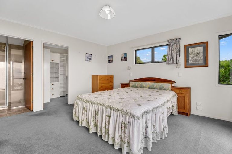 Photo of property in 52 Motuhoa Road, Tairua, 3508