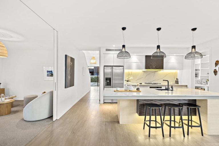 Photo of property in 2 Patiki Place, Omaha, 0986