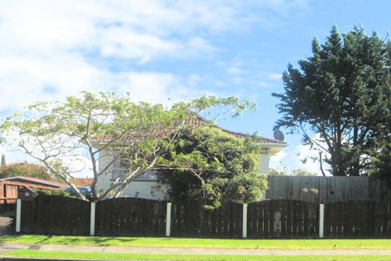 Photo of property in 33 Aberfeldy Avenue, Highland Park, Auckland, 2010