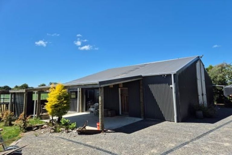 Photo of property in 170b High Street, Bulls, 4818