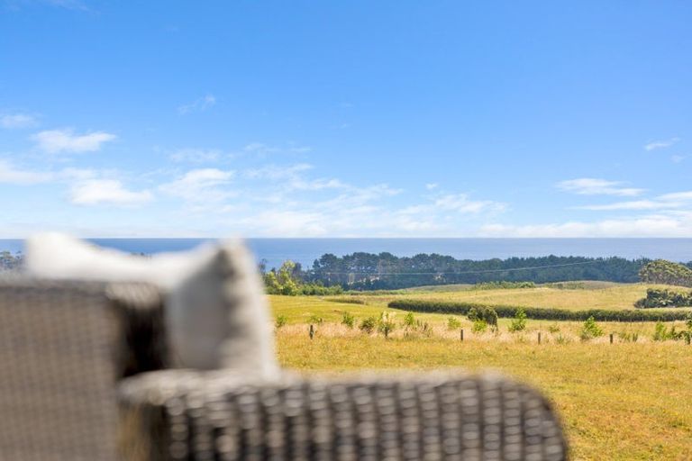 Photo of property in 11 Leith Road, Okato, New Plymouth, 4374