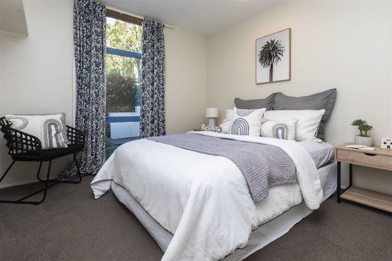 Photo of property in 42c Valley Road, Cashmere, Christchurch, 8022