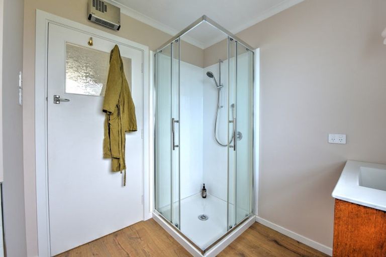 Photo of property in 33 Johnston Street, Gore, 9710