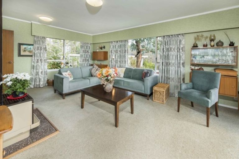 Photo of property in 26 Surville Place, Mairangi Bay, Auckland, 0630