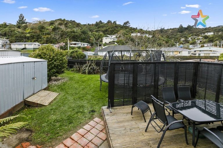 Photo of property in 23 Stokes Valley Road, Stokes Valley, Lower Hutt, 5019