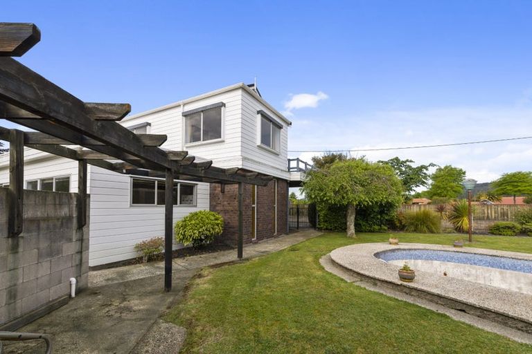 Photo of property in 5 Sophia Street, Glenholme, Rotorua, 3010