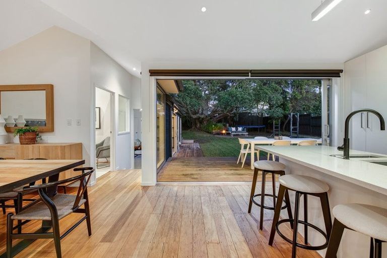 Photo of property in 3 Rewiti Avenue, Takapuna, Auckland, 0622