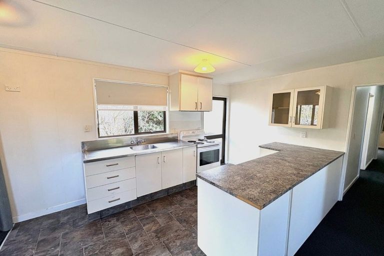 Photo of property in 52 Pembroke Street, Westown, New Plymouth, 4310