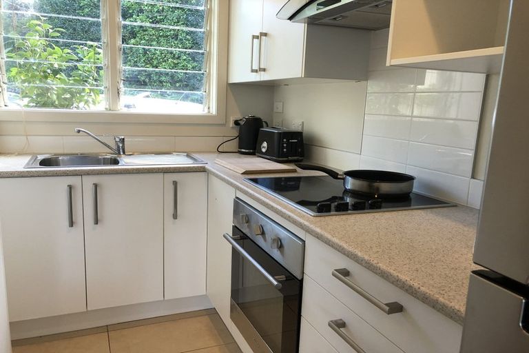 Photo of property in 1/37 Waipa Street, Birkenhead, Auckland, 0626