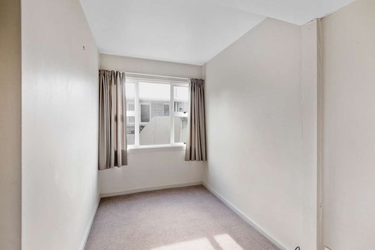 Photo of property in 61a Main Road, Redcliffs, Christchurch, 8081