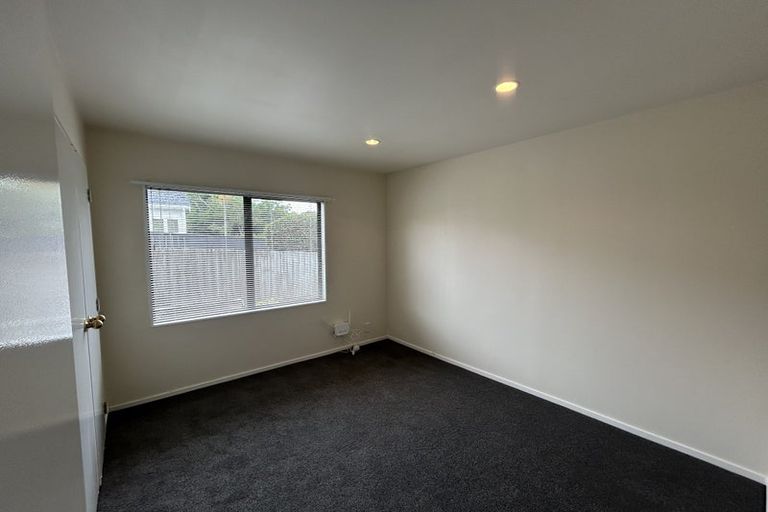 Photo of property in 1/19 Trafalgar Road, Milford, Auckland, 0620