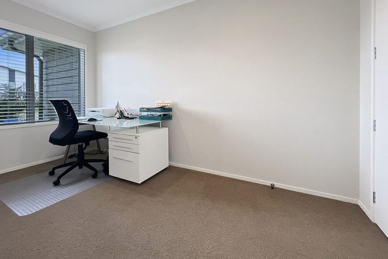 Photo of property in 65 Capriana Drive, Karaka, Papakura, 2113