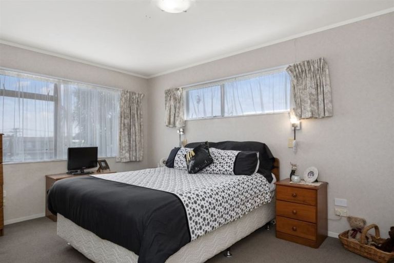 Photo of property in 67b Percy Road, Papamoa Beach, Papamoa, 3118